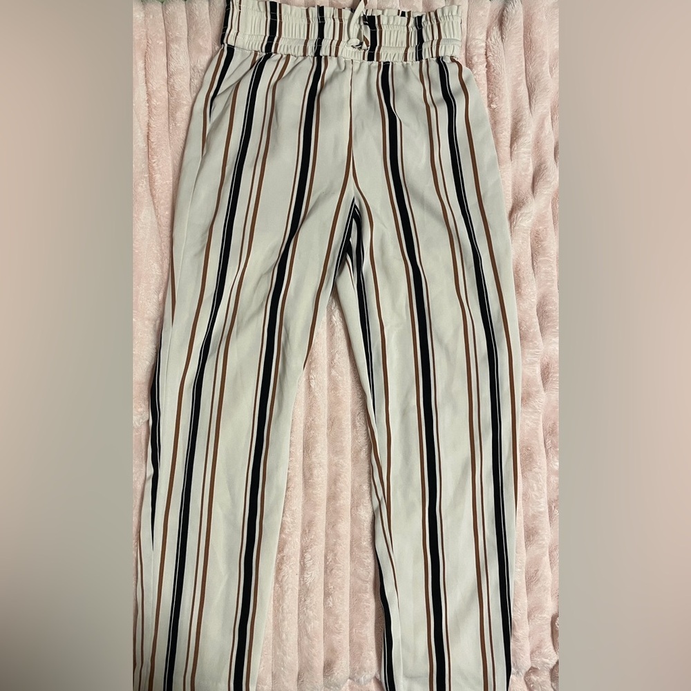 DYNAMITE Striped Drawstring Pants with Black and Brown Accents (XS)